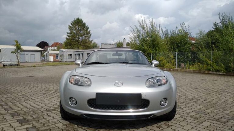 MAZDA MX5- Scheinwerfer