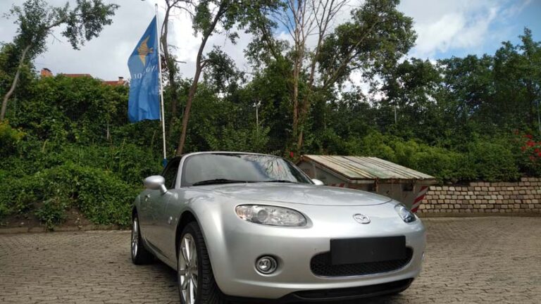 MAZDA MX5/ 116803 km- Silber