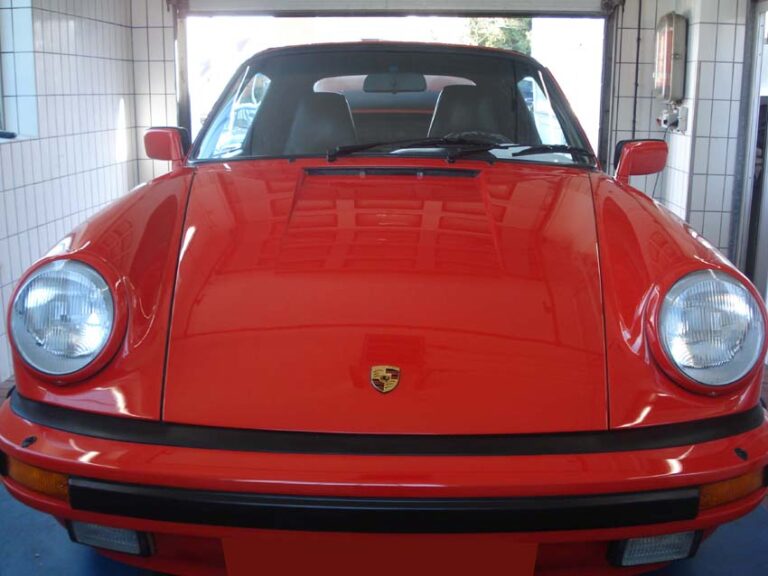 PORSCHE USA