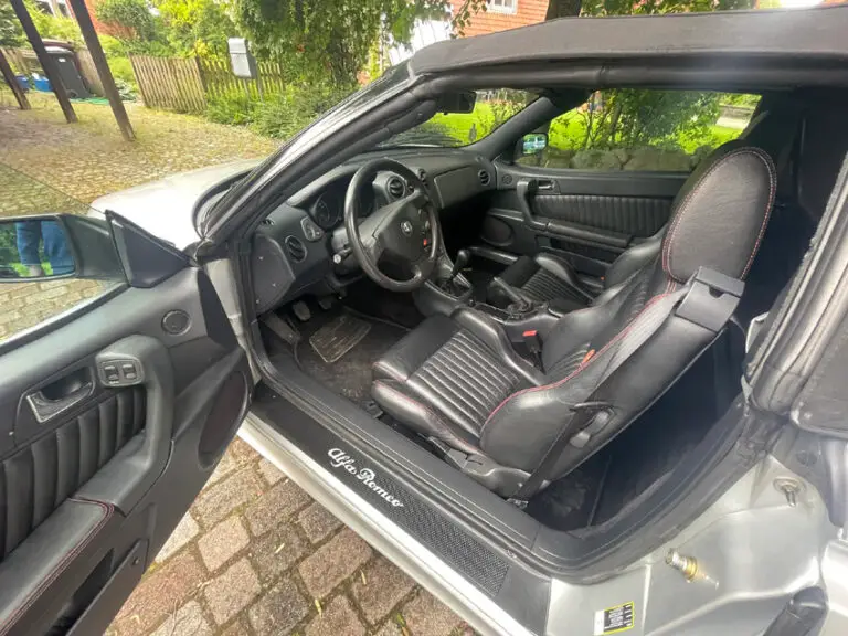 ALFA ROMEO SPIDER T.SPARK/ BJ 2004/ 81540 km- LEDER